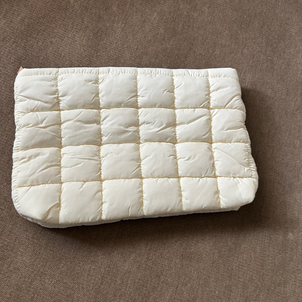 Quilted Puff Bag 10x7 cream - Picture 4 of 5